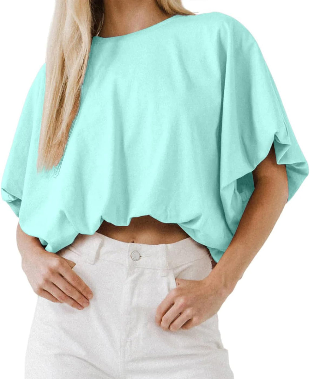 Women's Cropped T-Shirt - Crew Neck, Short Sleeves, Loose Casual Cut for Summer Days and High Waist Jeans - Medium